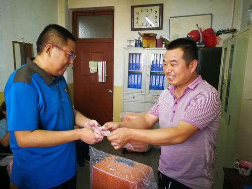 韓城分公司工會“金秋助學”活動溫暖莘莘學子