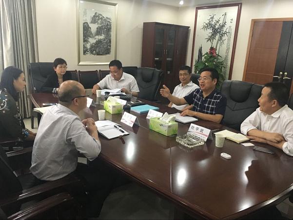 國家開發銀行陜西省分行唐曉蓉處長一行來建設集團調研座談