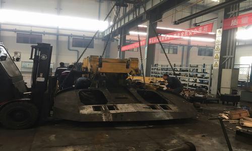 設備租賃中心派員駐寧夏跟進掘進機大修現場