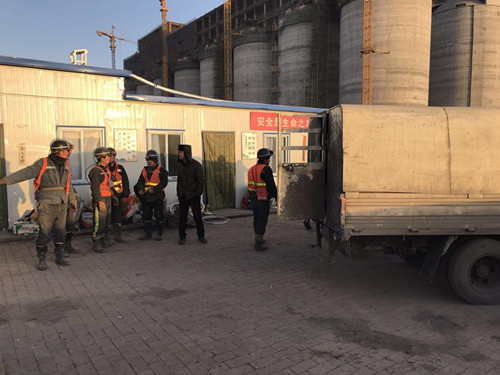 機電安裝公司小保當項目部礦井管路搶修記