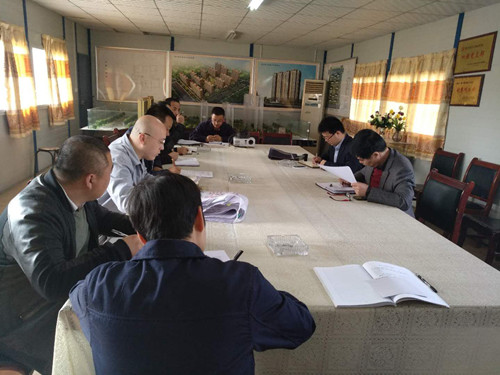 天工公司各項(xiàng)目部領(lǐng)導(dǎo)班子民主生活會持續(xù)進(jìn)行