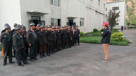 陜煤建設(shè)天工公司瑞能礦建項目部“六小”推進班組建設(shè)