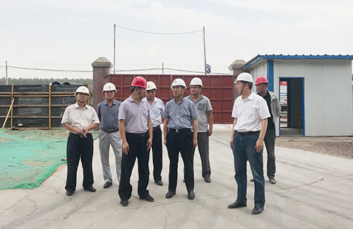 侯本英深入小保當工地調研檢查企業文化建設情況