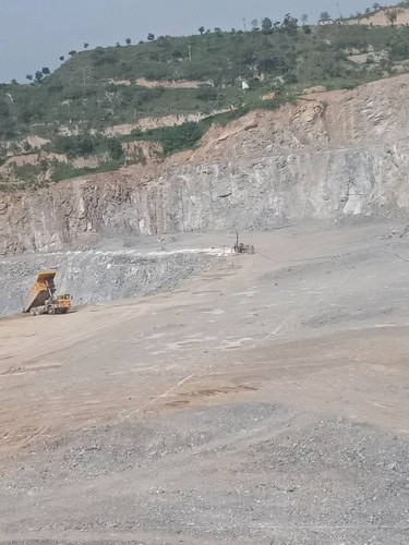 陜煤建設銅煤公司承建的年產20萬噸固廢處理項目順利開工