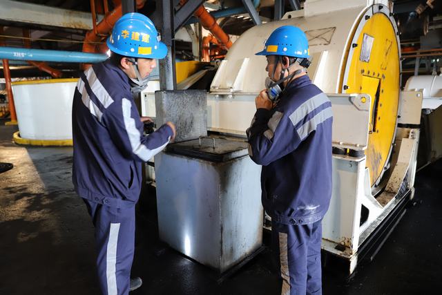 陜煤建設洗選煤運營公司紅柳林洗煤廠運營項目部“促融合”工作小記