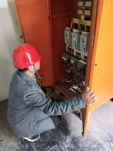 陜煤建設銅煤公司多舉措做好電氣火災預防工作為勞動競賽護平安