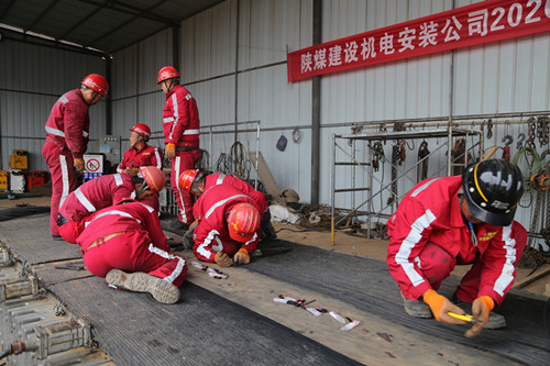 陜煤建設機電安裝公司：硫化隊伍苦練技能