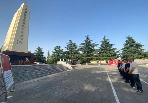 咸陽分公司第三項(xiàng)目部積極開展“緬懷先烈、不忘初心”革命烈士紀(jì)念活動(dòng)