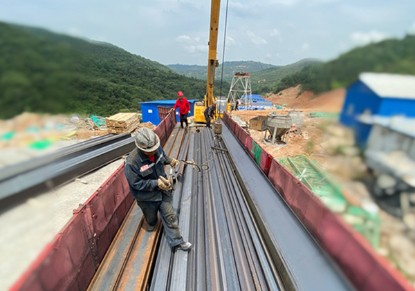 陜煤建設礦建三公司崔木項目部：立秋不見秋，高溫下繼續(xù)堅守