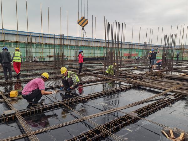 陜煤建設韓城分公司土建五項目部“三部曲”為勞動競賽“增磚添瓦”