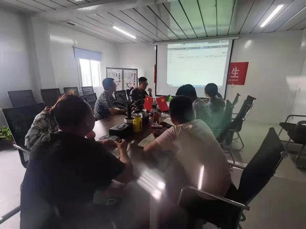 陜煤建設天工公司渭陽佳苑項目部“數字平臺+現場互動”提升崗位技能