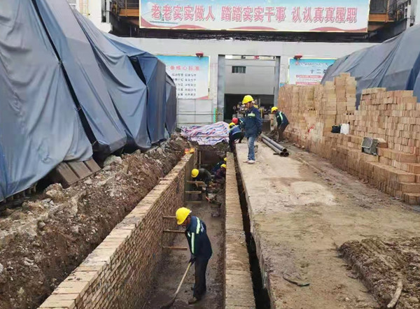 陜煤建設機電安裝公司：節日不打烊，奮戰工地上