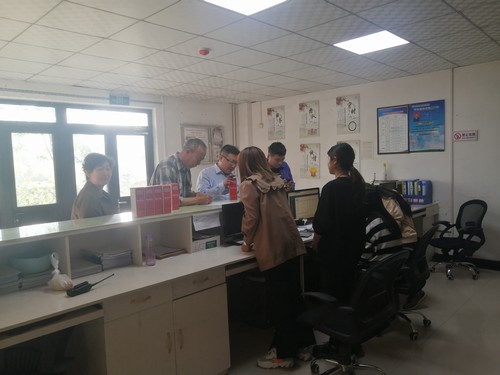 建設集團大秦置業(yè)公司：稀罕事！物業(yè)給業(yè)主發(fā)福利了