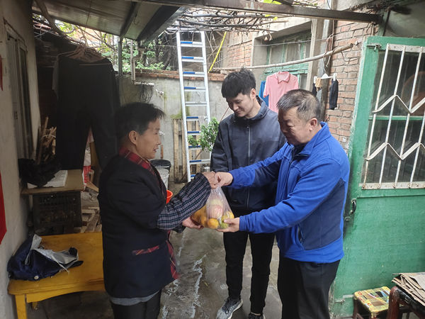 情暖重陽節 濃濃敬老情