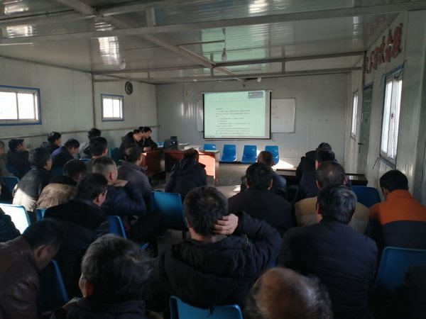 煤礦運營服務(wù)分公司: “四嚴(yán)”管理向效能作風(fēng)亮劍