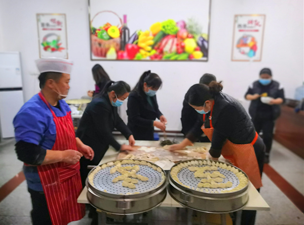 陜煤建設(shè)礦建三公司：冬至快樂(lè)！我們都是“嚼餃者”