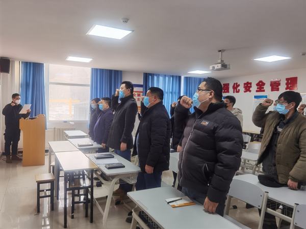 陜煤建設礦建二公司車村項目部為員工送上安全宣講“盛宴”