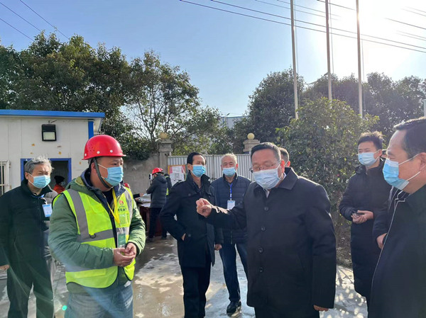 咸陽市副市長王靖一行蒞臨涇陽縣西城保障房小區項目調研指導工作