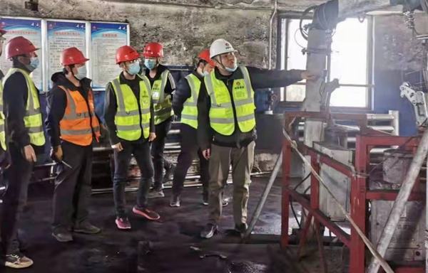 陜煤建設(shè)銅煤公司第二十一項(xiàng)目部扎實(shí)開展安全管理突出問題專項(xiàng)整治活動