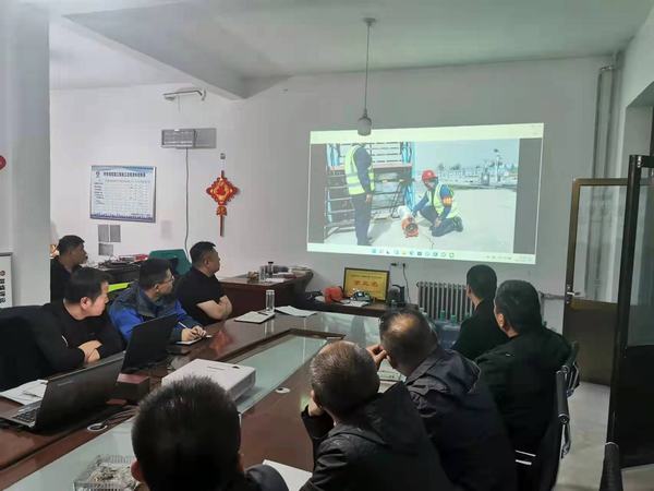 陜煤建設(shè)銅煤公司第二十一項目部多種形式開展安全教育活動，筑牢安全防線