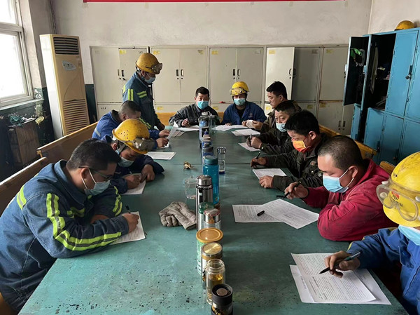 陜煤建設(shè)機電安裝公司渭化項目部打出安全“組合拳”