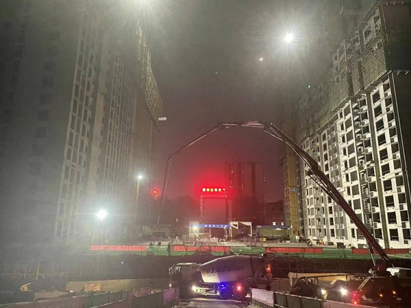 陜煤建設渭南分公司第八項目部日夜鏖戰取得混凝土澆筑主體結構施工階段性成果