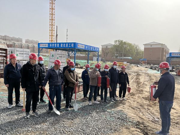 陜煤建設天工公司土建三部開展“舉演練大旗，促安全生產”主題應急演練