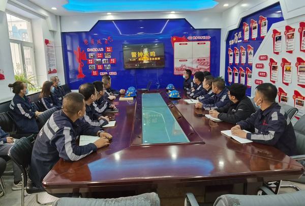 陜煤建設洗選煤運營公司為節日安全生產注入三顆“定心丸”