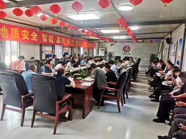 陜煤建設澄合分公司承建的西卓煤礦北翼總回風、北翼回風、措施巷管路安裝工程順利通過竣工驗收