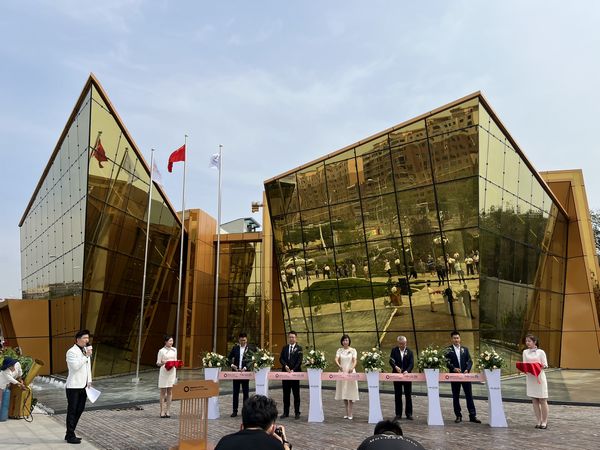 陜煤建設天工公司承建的包頭市中潤府一期項目S1商業工程通過驗收