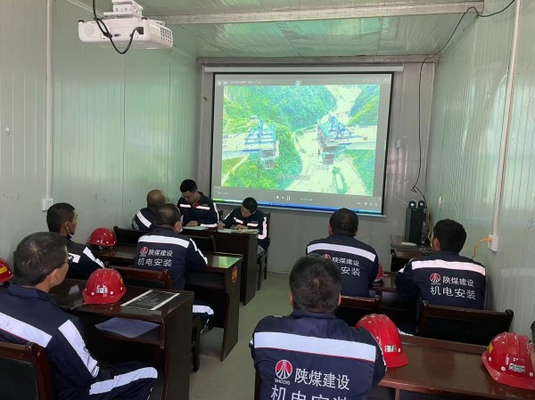 陜煤建設機電安裝公司趙石畔項目部“三強化”筑牢安全生產防線