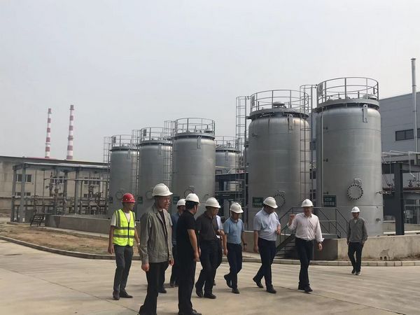 陜煤集團基本建設管理部主任李云鵬蒞臨渭南陜煤啟辰科技有限公司3萬噸/年礦用高分子材料工業化示范項目試生產條件驗收會