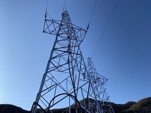 陜煤建設設計研究院：南主扇137號線路改道及毛石墻護坡基礎加固工程順利通過竣工驗收