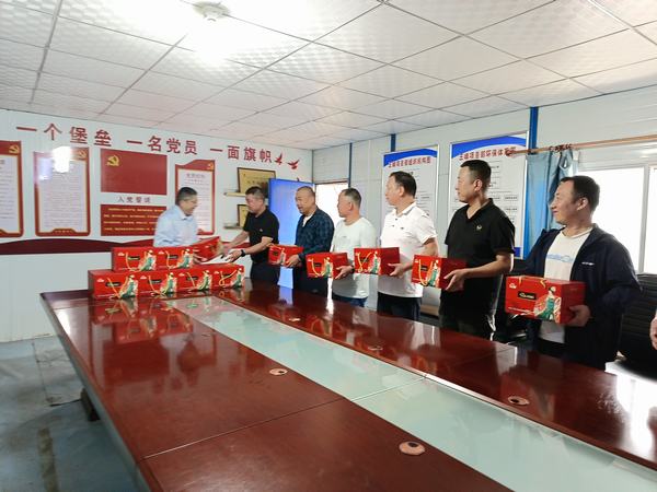 陜煤建設(shè)礦建二公司將“送溫暖”進(jìn)行到底