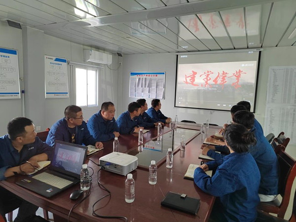 青春心向黨 奮斗新時代