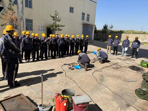 陜煤建設洗選煤運營公司神渭首端運營項目部：雙管齊下，打好素質提升組合拳