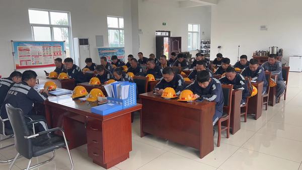 陜煤建設洗選煤運營公司神渭蒲城運營項目部：堅持“黨建+安全”，筑牢安全生產堡壘