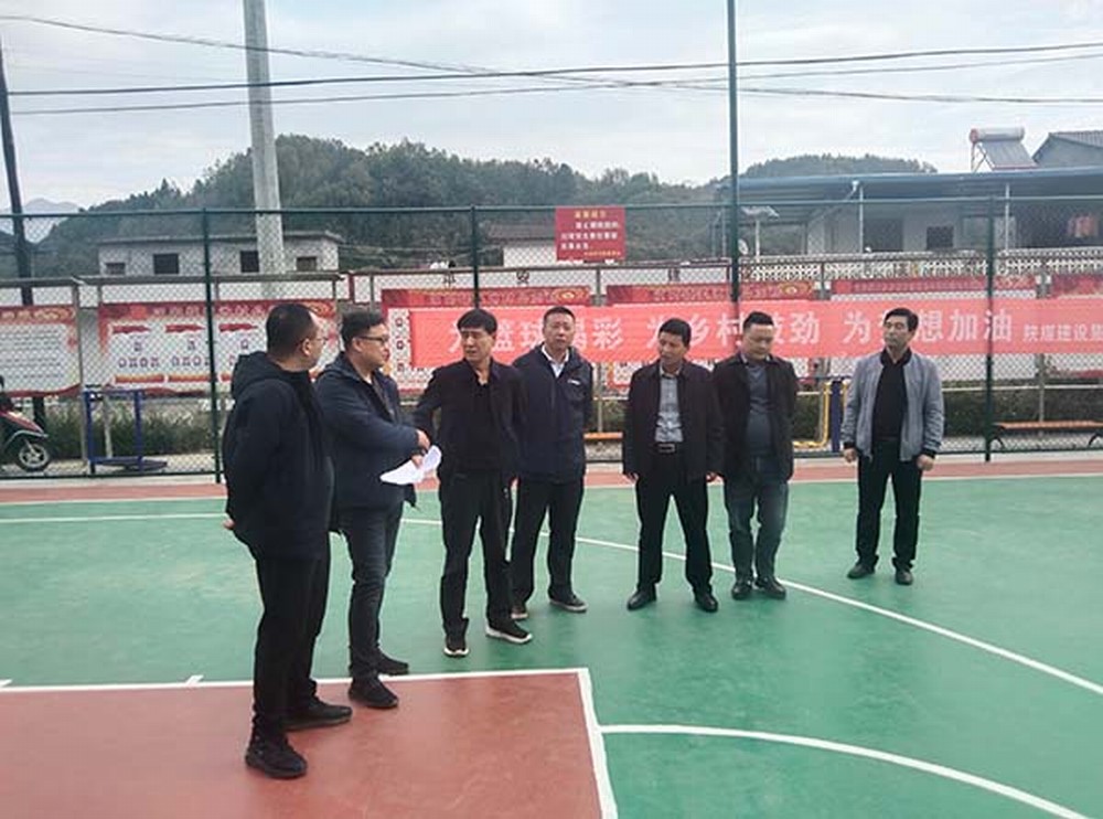 侯本英到定點幫扶漢陰縣漢陽鎮天池村調研鄉村振興工作