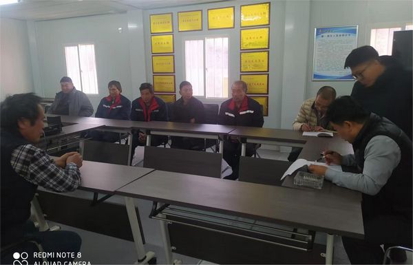 陜煤建設天工公司土建四部：體貼關愛農民工 安“薪”情暖回家路