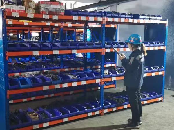 陜煤建設(shè)洗選煤運(yùn)營公司紅柳林洗煤廠項(xiàng)目部:多措并舉保障物資供應(yīng) 全力以赴備戰(zhàn)年終收官