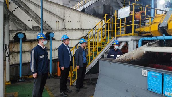 陜煤建設(shè)洗選煤運(yùn)營公司:打贏攻堅(jiān)戰(zhàn),跑出“加速度”,決戰(zhàn)決勝年度目標(biāo)