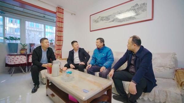 陜煤建設(shè)銅煤公司開(kāi)展“新春送溫暖”系列活動(dòng)