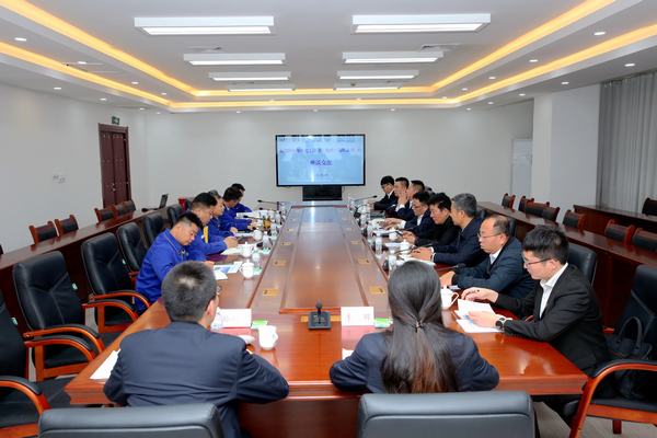 陜煤建設赴新疆天業集團交流洽談