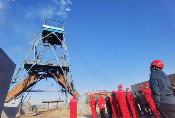 陜煤建設礦建二公司市場開發穩中求進，一路飄紅