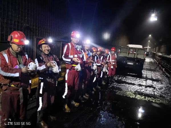 陜煤建設(shè)煤礦運營服務(wù)分公司：平安端午 “粽”情重義