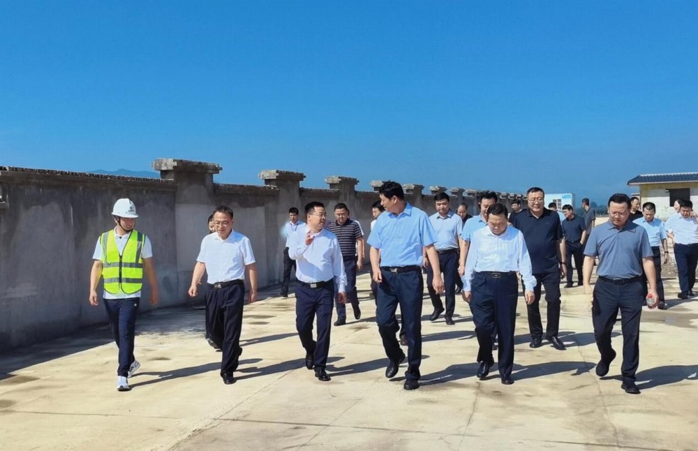 陜煤建設綠宇公司：咸陽市委常委、副市長羅軍蒞臨陜煤建設綠宇公司承建的淳化縣殯葬服務設施建設項目指導工作