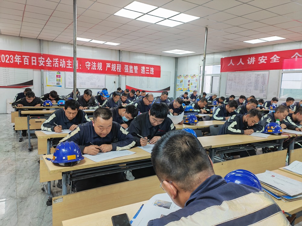 陜煤建設洗選煤運營公司紅柳林洗煤廠項目部： 加強設備管理，筑牢安全基石