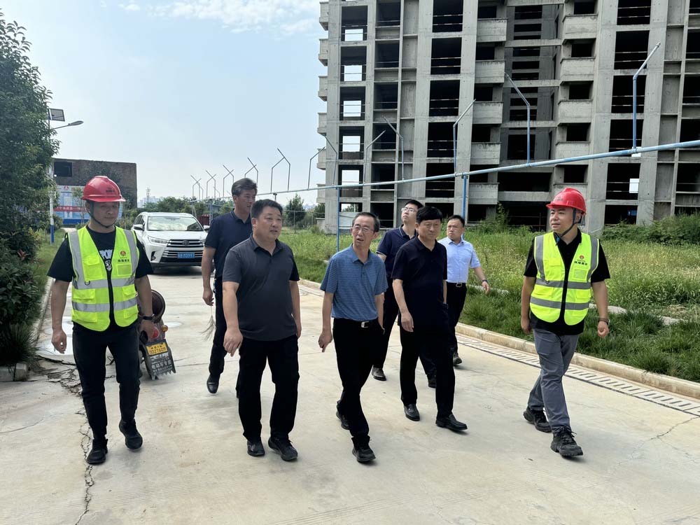 銅川礦業有限公司副總經理李樹深赴銅煤三號檢查指導工作