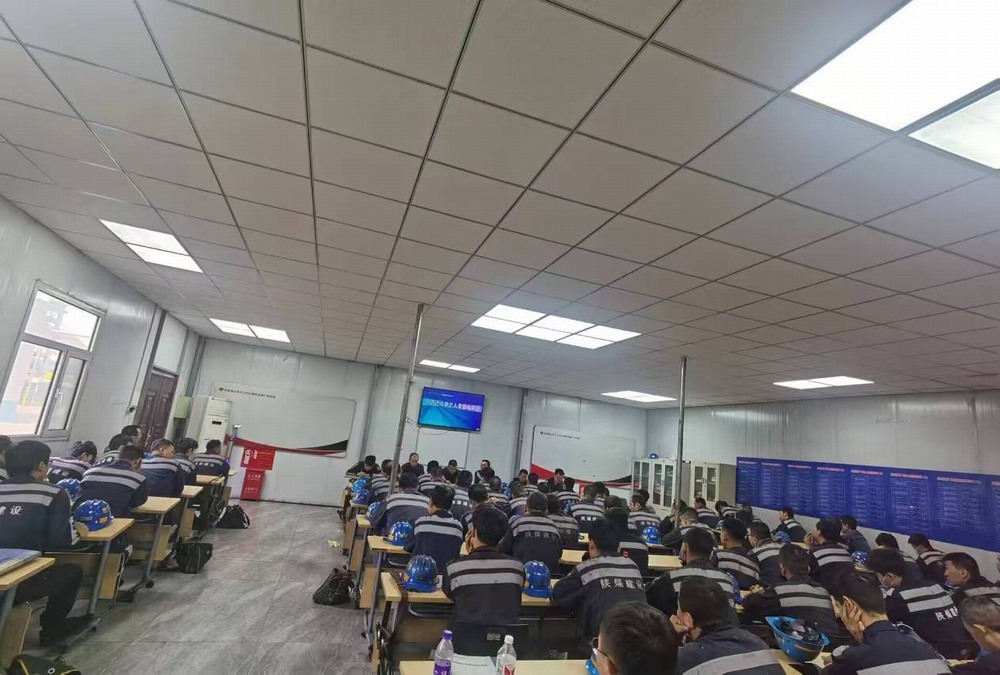 陜煤建設洗選煤運營公司紅柳林洗煤廠項目部： 織密管理“顆粒度”  打好安全“收官戰”