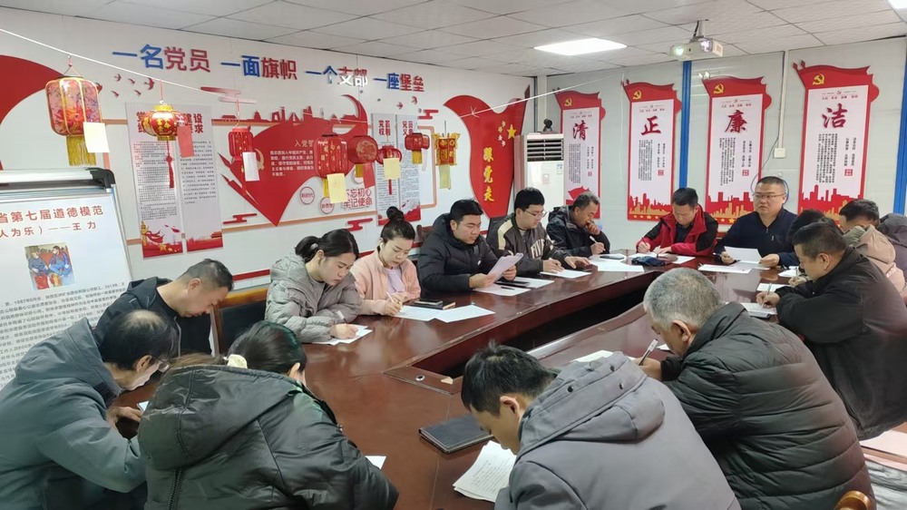 陜煤建設(shè)渭南分公司第八項(xiàng)目部：嚴(yán)把安全關(guān)口 筑牢生產(chǎn)防線(xiàn)